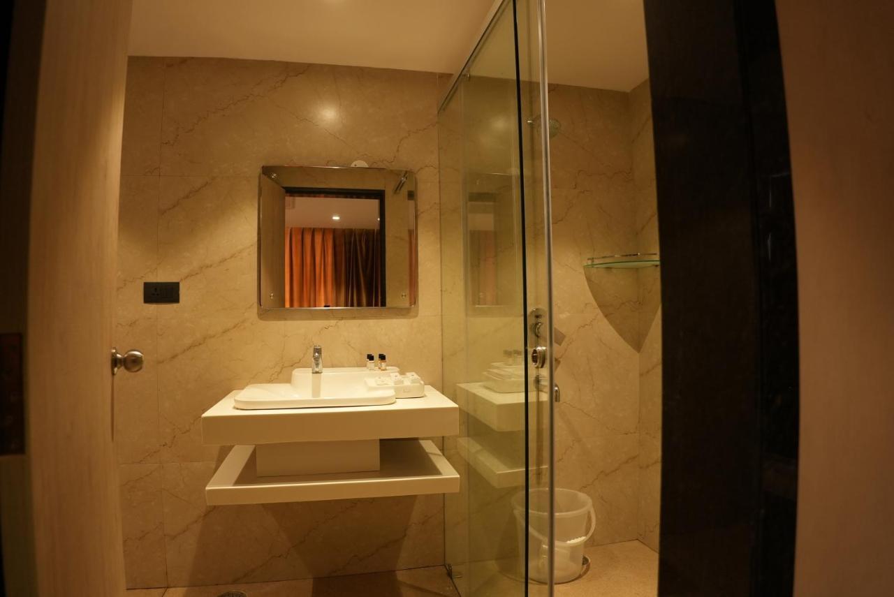 ויסאקפאטנם Hotel Ocean Vista Bay מראה חיצוני תמונה